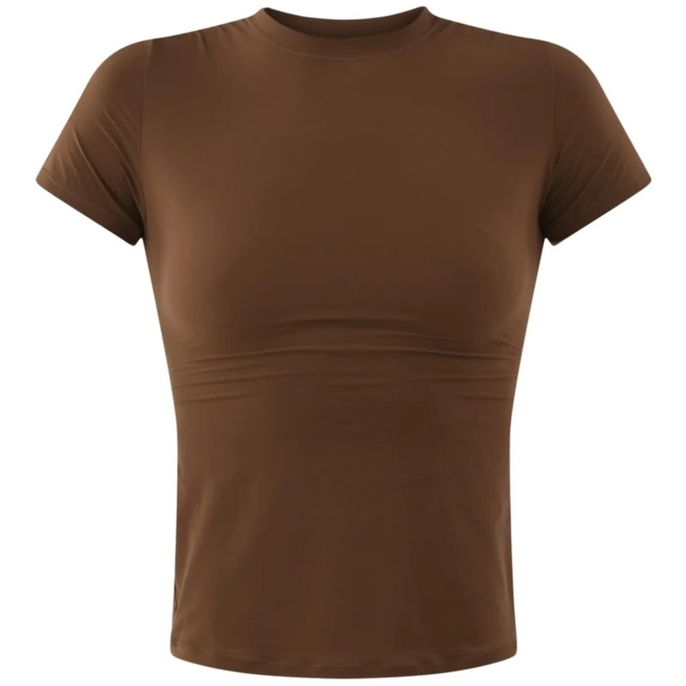 No Boundaries Fitted Stretch Crew Neck Tee - Brown, NWT, Size M (8-10)